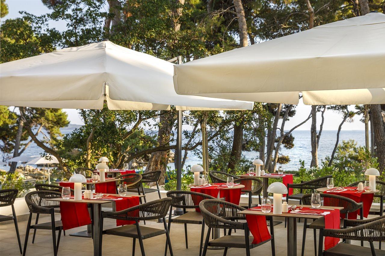 Valamar Carolina Hotel & Villas Kampor Exterior foto