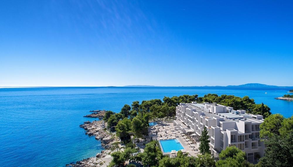 Valamar Carolina Hotel & Villas Kampor Exterior foto